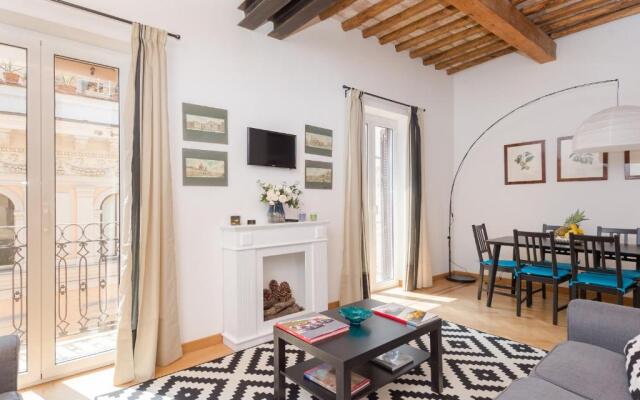 RSH Spanish Steps Luxury Apartment