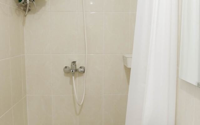 Comfy Studio Apartment at M-Town Residence near Summarecon Mall