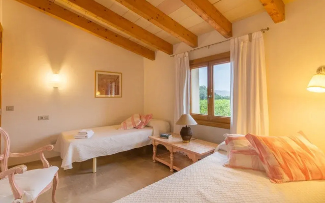 Son Fornes in Inca With Private Pool