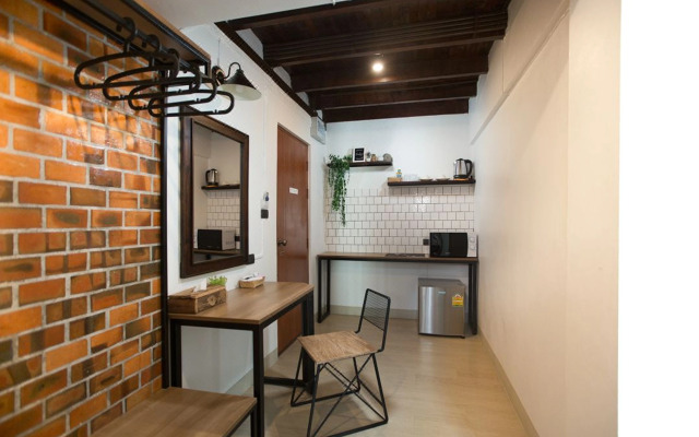 The Old City Wall Inn