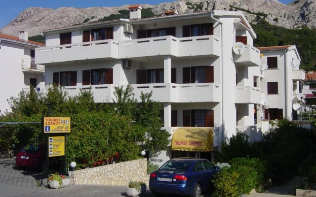 Brnic-Agencija - Two Bedroom