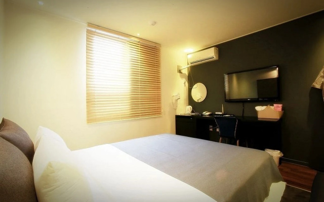 Chuncheon Urbane Hotel