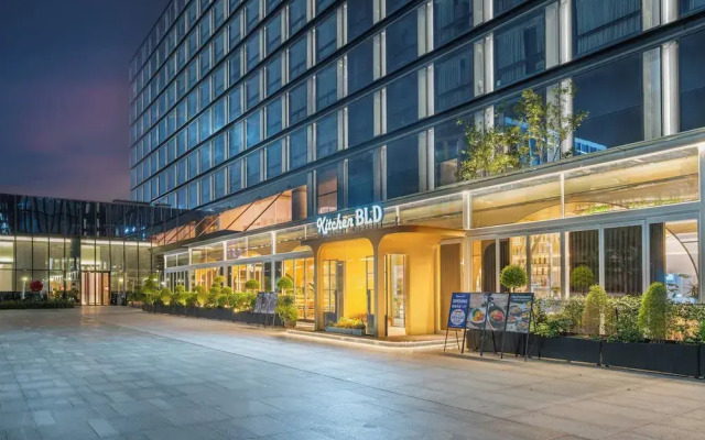 voco Hefei Binhu by IHG