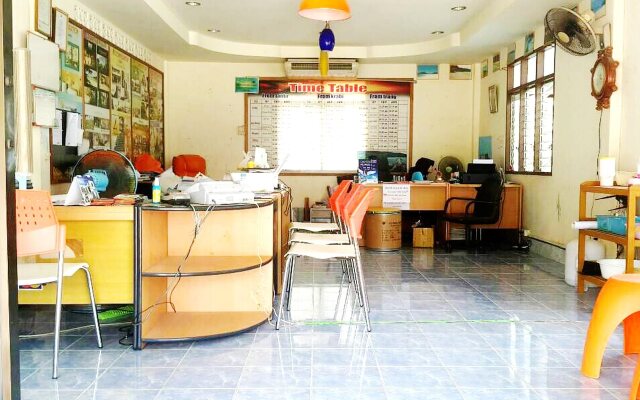 Jinda Hostel