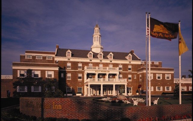 Molly Pitcher Inn