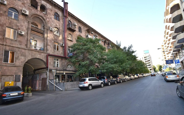 Teryan street, 3 bedrooms Luxury, Duplex apartment TT444