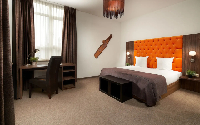 Hotel La Reine