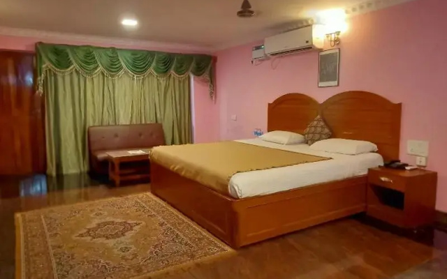 Hotel Sea Breeze at Mahabalipuram