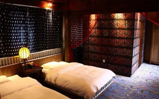 Blossom Hill Inn Lijiang