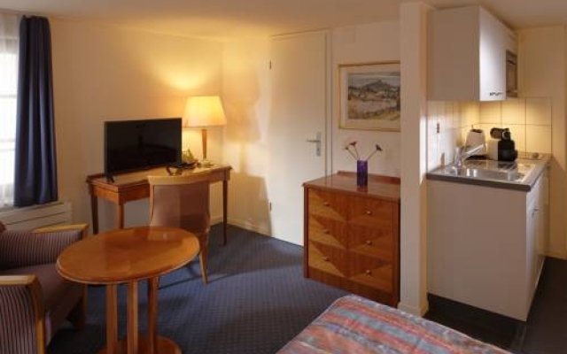 Aparthotel Hine Adon Fribourg City