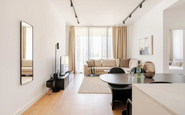 Yamas Urban Living Sequoia Residence
