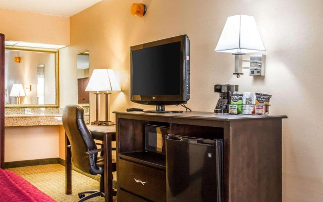 Quality Inn Foley