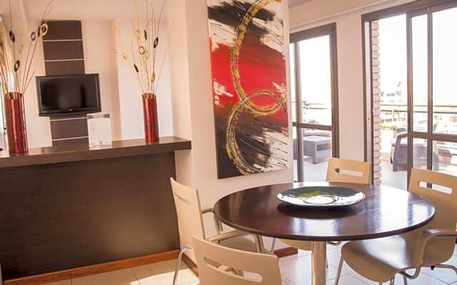 Kube Apartments Express