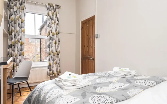 Stylish & Modern House With Original Period Charm