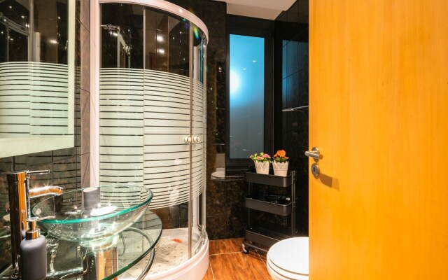 North Star Flats - Ribeira & Cellars