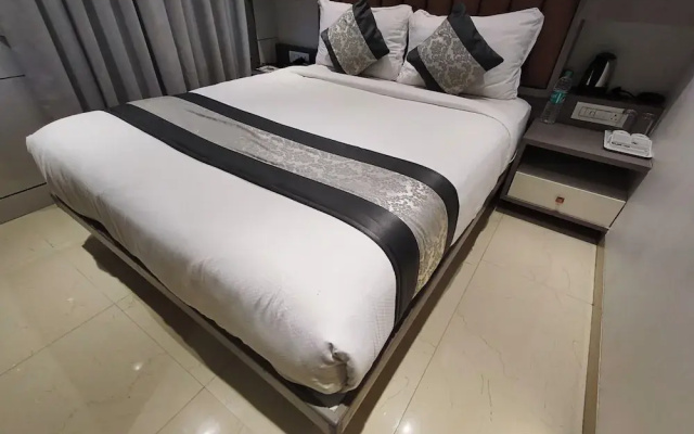 hotel pearl residency