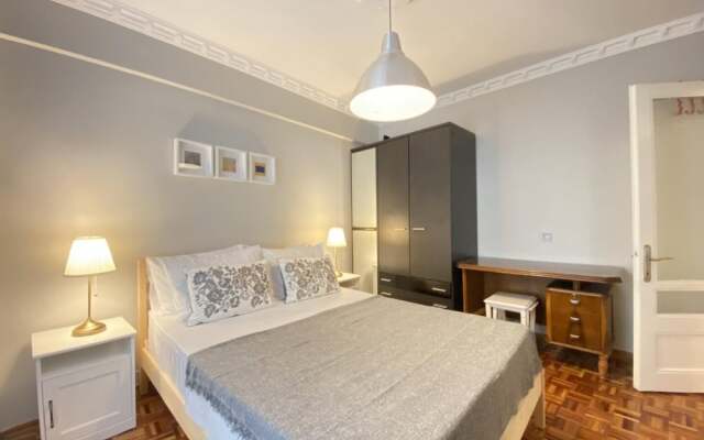 Missafir Gorgeous Flat in the Heart of Beyoglu