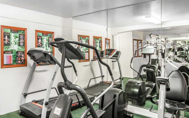 QUALITY INN &amp; SUITES MESA