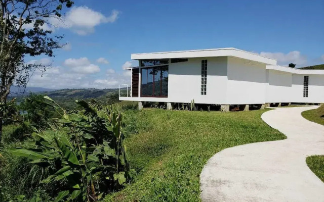 Hotel Laguna Arenal