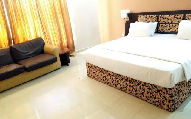SkyRose Hotel