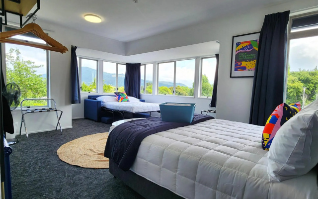 Urban Lounge Sleepery, SureStay Collection by BW – Guest Rooms – Rotorua