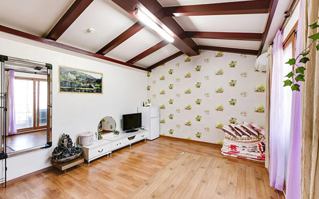 Yeongju Buseoksa Ganeun Gilae Pension