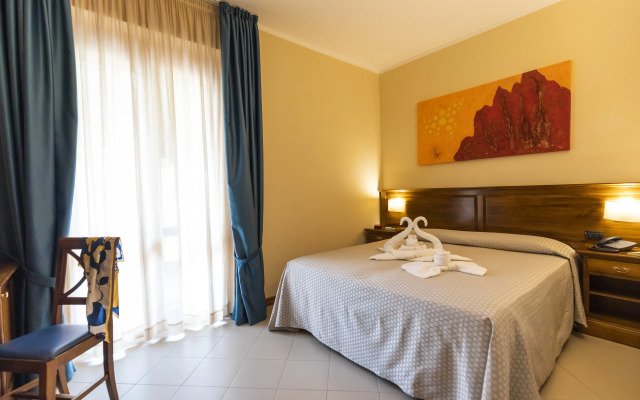 Hotel Tropis