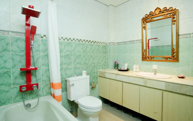 Puri Saron Senggigi Hotel