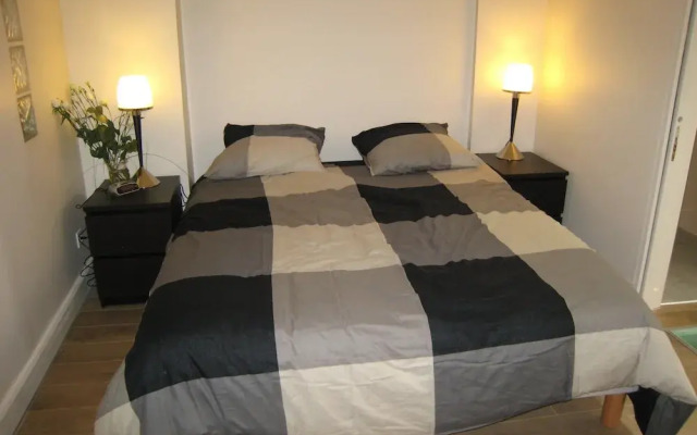 Montgolfier Apartment