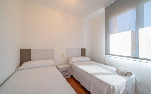 HomeHolidaysRentals Elodie Apartment