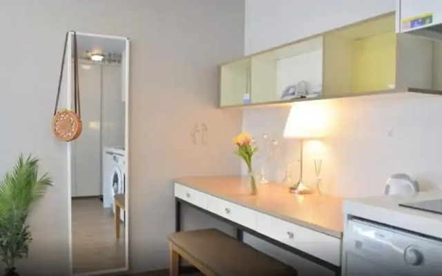 Fave Hello World Studio