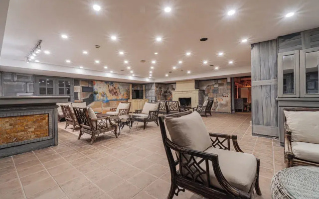 Historical Museum Resort