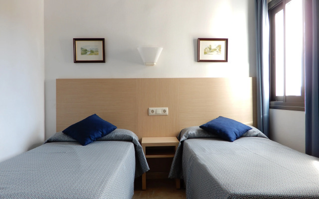 Marina Palmanova Apartamentos