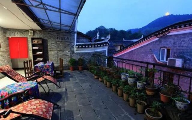 Dongli Garden Inn