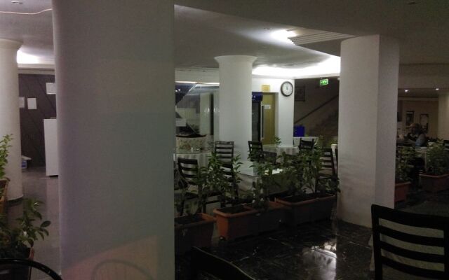 Club Anra Hotel