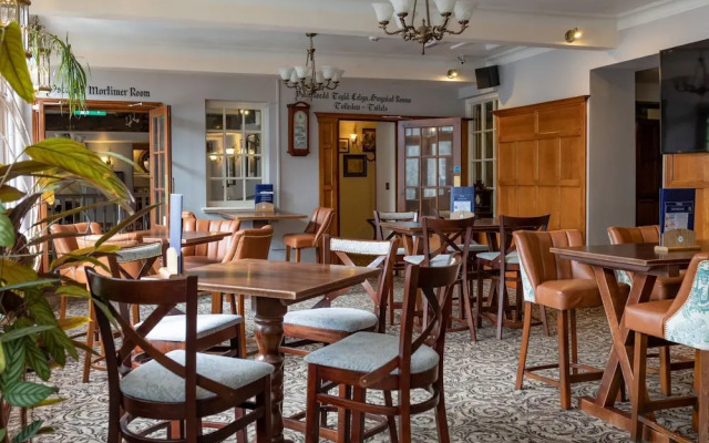 White Lion Royal Hotel