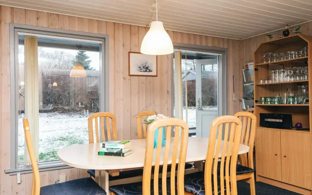 Modern Cottage Oasis in Arrild