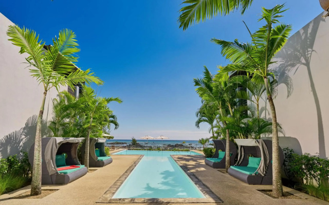 Plage Bleue Beachfront Apartments By Lov