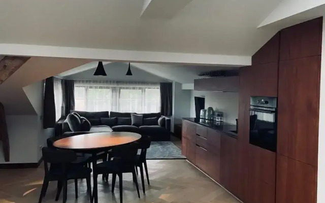 Roze Brīvzemnieka Apartments