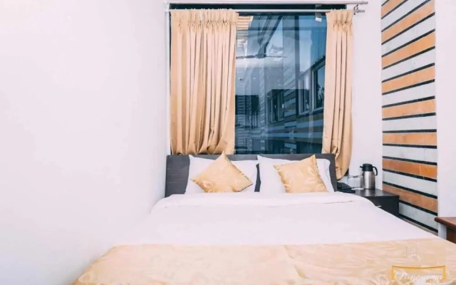 Hotel Suraj Palace