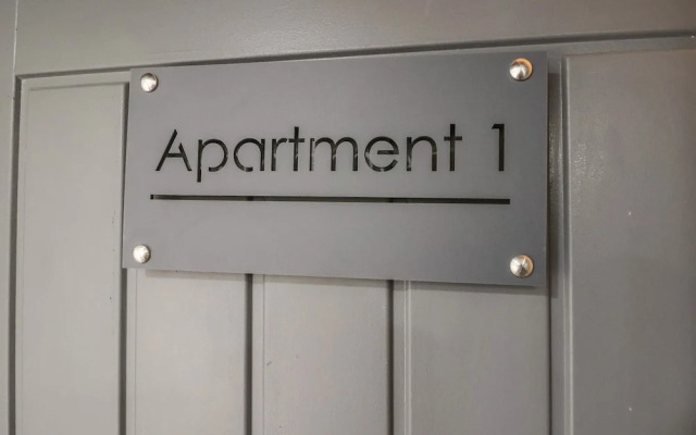 The Cloud Apartment 1