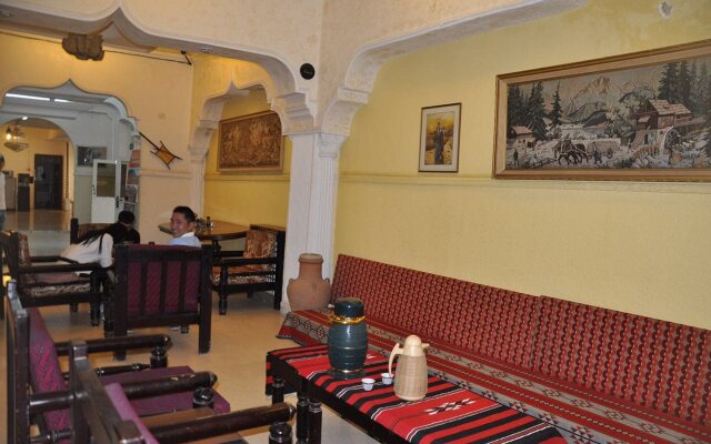 New Park Hotel