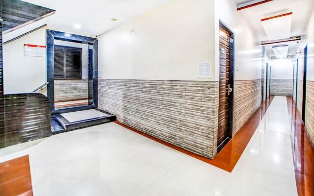 Hotel Adore Palace by Fabhotels
