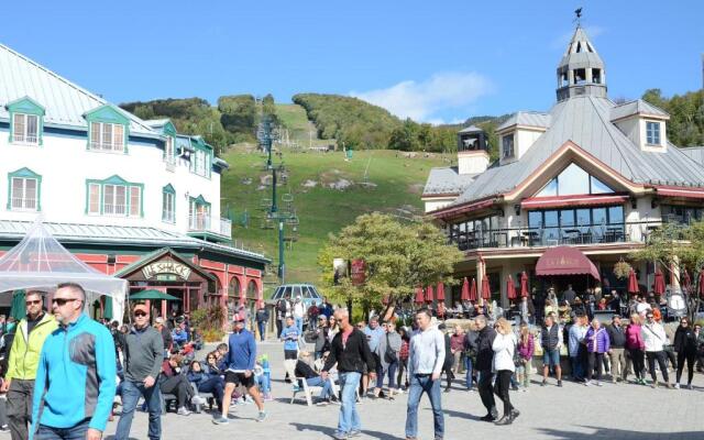 Le Manoir 106-7 by Escapades Tremblant