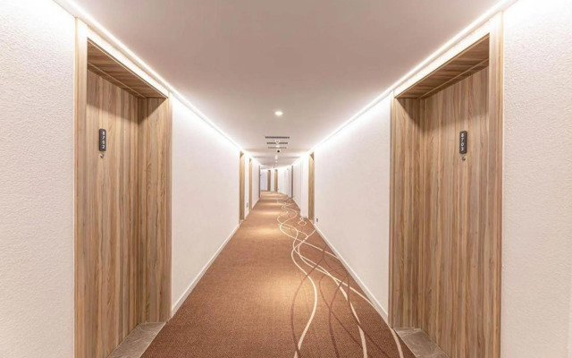HanTing Hotel (Jiangyin Wanda Plaza)