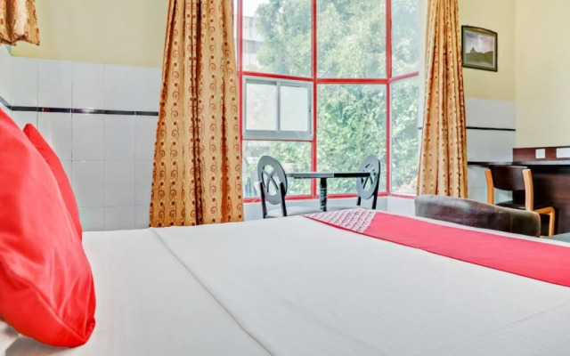 Shanthi Royal by OYO Rooms