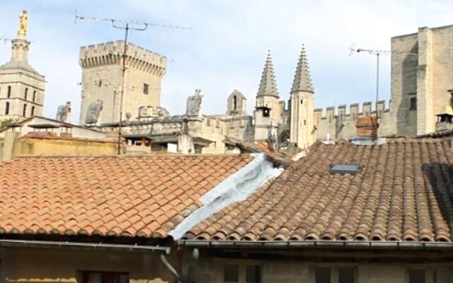 Studio Vue Palais des Papes