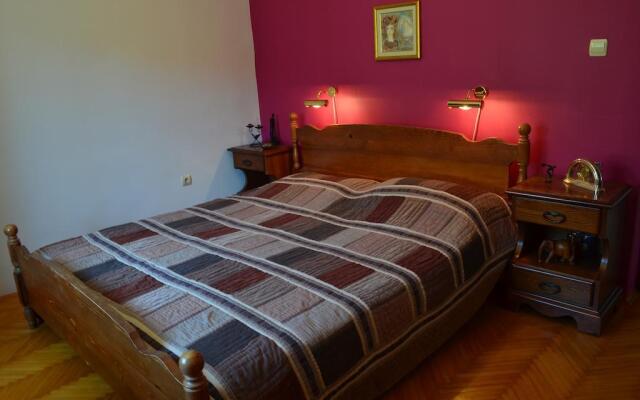 Apartments Salona