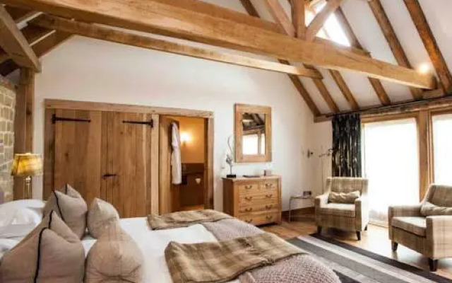 The Barn at Roundhurst