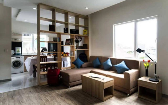 White Residence Hotel & Apartment